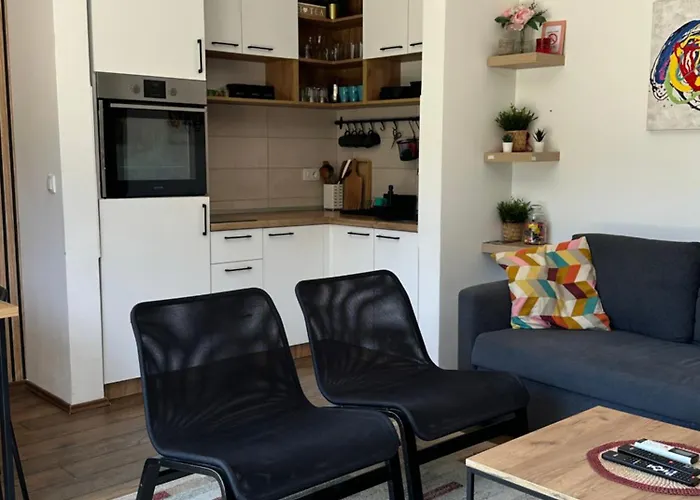 Play - 2 Spavace Sobe * Divčibare