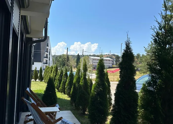 Play - 2 Spavace Sobe